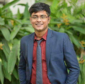 Dr Riddhi Chakraborty